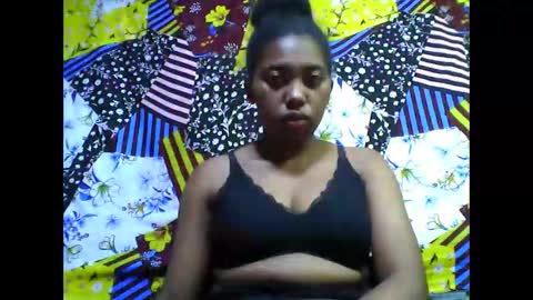 Snapshot of tahiriniah chatting on 10-09-25, 05:38 tahiriniah online show from 10-09-25, 05:38