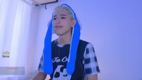 Snapshot of taichi_bluy chatting on 09-16-25, 08:43 taichi online show from 09-16-25, 08:43