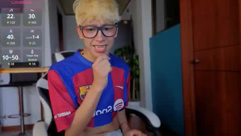 Snapshot of taichi_bluy chatting on 01-31-26, 09:24 taichi online show from 01-31-26, 09:24