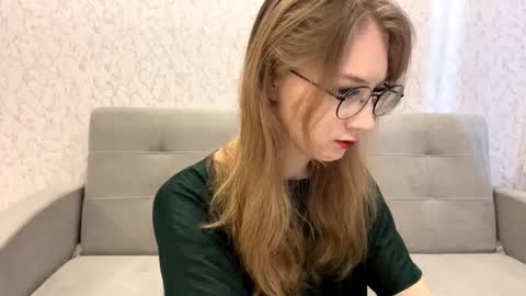 Tessa online show from 03-15-26, 09:04