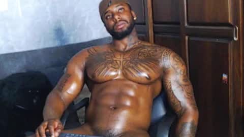 Tairon Tucke online show from 12-16-24, 12:15