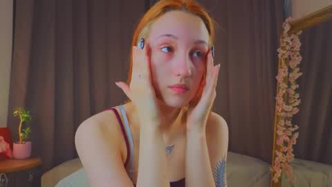 Snapshot of taiteedgington chatting on 11-29-25, 03:42 im Lally online show from 11-29-25, 03:42