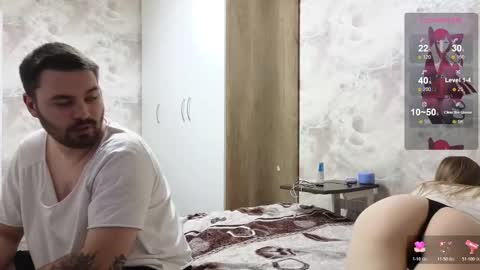 taiti_fox_cub online show from 10-30-25, 04:52