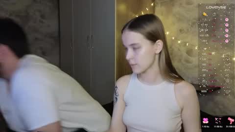 taiti_fox_cub online show from 11-14-25, 06:28