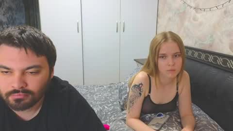 taiti_fox_cub online show from 06-23-26, 04:27
