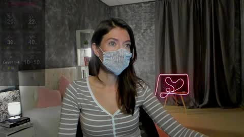 Snapshot of take_me_to_moon chatting on 10-07-25, 07:16 Sasha online show from 10-07-25, 07:16