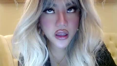 Snapshot of takemeinheaven1 chatting on 02-17-25, 02:59 Lena online show from 02-17-25, 02:59