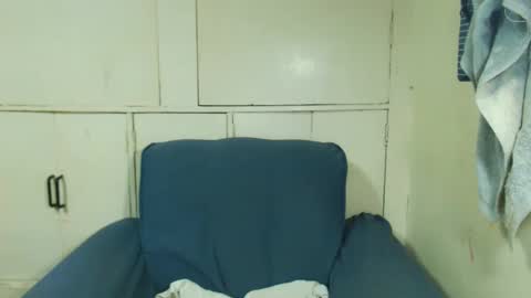 Snapshot of takemetoheavenbaby chatting on 01-14-25, 01:28 anne online show from 01-14-25, 01:28