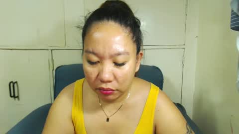 Snapshot of takemetoheavenbaby chatting on 02-25-25, 04:03 anne online show from 02-25-25, 04:03