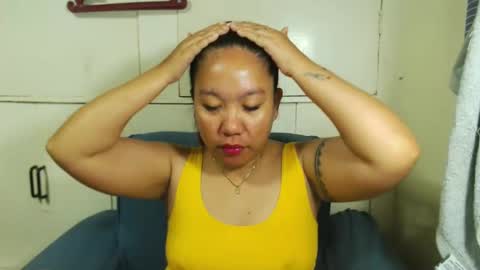 Snapshot of takemetoheavenbaby chatting on 03-06-25, 12:21 anne online show from 03-06-25, 12:21