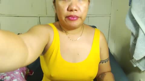 Snapshot of takemetoheavenbaby chatting on 03-10-25, 02:48 anne online show from 03-10-25, 02:48