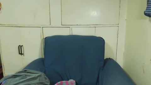 Snapshot of takemetoheavenbaby chatting on 11-19-25, 10:32 anne online show from 11-19-25, 10:32