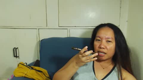 Snapshot of takemetoheavenbaby chatting on 11-27-25, 07:32 anne online show from 11-27-25, 07:32