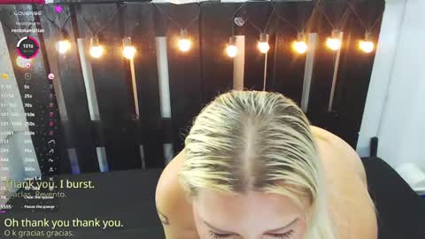 Snapshot of takeonme_sex chatting on 05-28-26, 06:21 online show from 05-28-26, 06:21