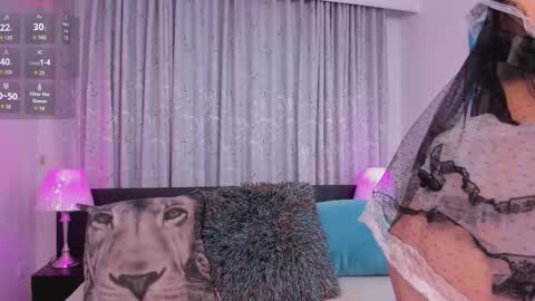 Snapshot of talia_vega chatting on 10-31-25, 11:55 Talia Vega online show from 10-31-25, 11:55