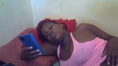 Snapshot of taliah254 chatting on 03-05-25, 01:17 taliah254 online show from 03-05-25, 01:17