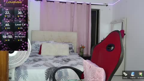 taliana  modelo independiente online show from 01-25-25, 02:15