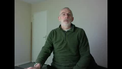 Snapshot of taliesin4321 chatting on 12-25-24, 07:56 Jack Pierrot online show from 12-25-24, 07:56