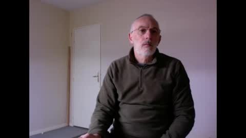 Snapshot of taliesin4321 chatting on 12-28-24, 12:45 Jack Pierrot online show from 12-28-24, 12:45