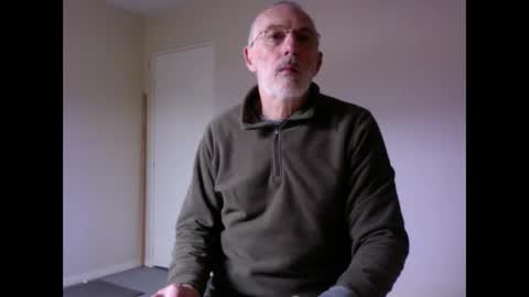Snapshot of taliesin4321 chatting on 12-29-24, 12:01 Jack Pierrot online show from 12-29-24, 12:01