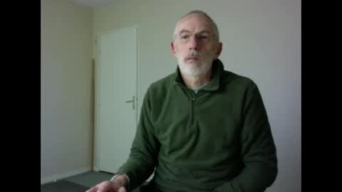 Snapshot of taliesin4321 chatting on 12-29-24, 11:29 Jack Pierrot online show from 12-29-24, 11:29