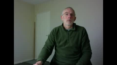 Snapshot of taliesin4321 chatting on 12-30-24, 07:42 Jack Pierrot online show from 12-30-24, 07:42