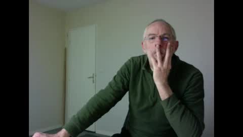 Snapshot of taliesin4321 chatting on 01-01-25, 08:04 Jack Pierrot online show from 01-01-25, 08:04