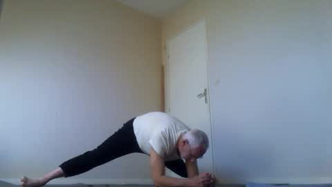 Snapshot of taliesin4321 chatting on 01-04-25, 08:17 Jack Pierrot online show from 01-04-25, 08:17