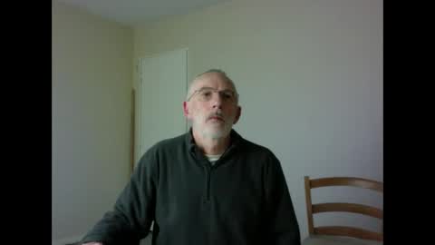 Snapshot of taliesin4321 chatting on 02-12-25, 09:01 Jack Pierrot online show from 02-12-25, 09:01