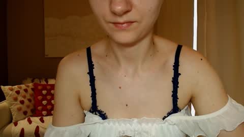  Kira  online show from 02-14-25, 08:52