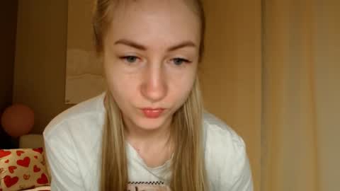  Kira  online show from 03-12-25, 06:29