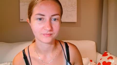  Kira  online show from 10-11-25, 05:28