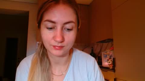 Snapshot of taliiyafiredream chatting on 01-07-26, 06:16 Kira online show from 01-07-26, 06:16