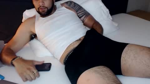 TallAndHung4You online show from 06-05-26, 03:57