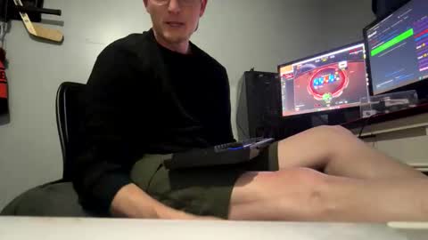 first stream was very fun grateful for every follow and super active chat online show from 06-07-26, 09:02