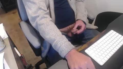 tallguy4unow online show from 02-02-26, 05:11