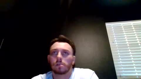 Snapshot of tallhungcloudy chatting on 05-22-26, 02:40 tallhungcloudy online show from 05-22-26, 02:40