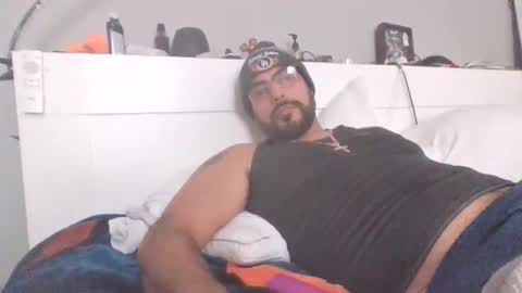 talllatino310 online show from 11-25-25, 09:04