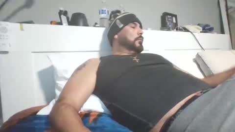 talllatino310 online show from 12-14-25, 08:02