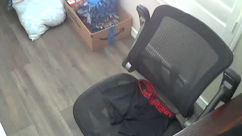 Snapshot of tallslimsmooth chatting on 03-26-26, 05:51 tallslimsmooth online show from 03-26-26, 05:51