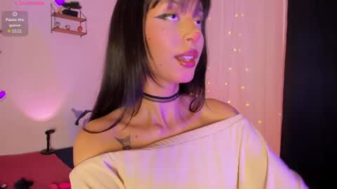 Snapshot of tamara_aluna_ chatting on 08-02-26, 02:15 Tamy online show from 08-02-26, 02:15