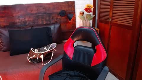    online show from 12-31-24, 05:29