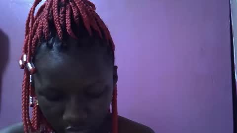 Snapshot of tamara_shaniz chatting on 10-16-25, 03:35 shanny online show from 10-16-25, 03:35