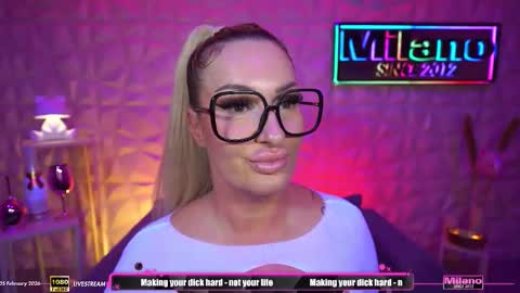 Snapshot of tamaramilano chatting on 02-05-26, 09:03 TamaraMilano online show from 02-05-26, 09:03