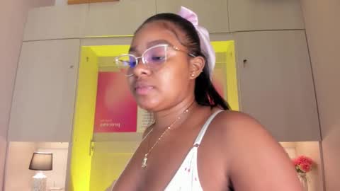 Tami online show from 02-12-26, 07:53