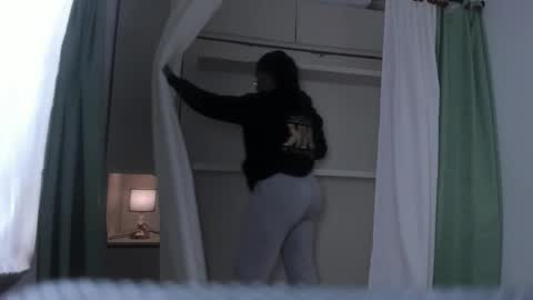 Tami online show from 03-22-26, 12:08