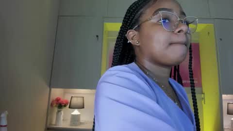 Tami online show from 03-25-26, 07:42