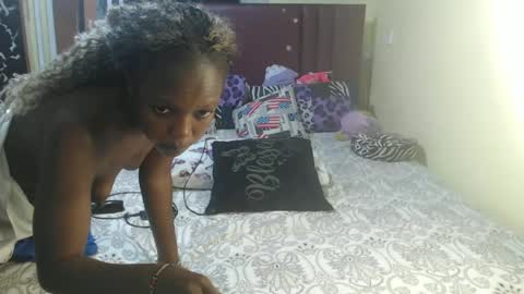 Snapshot of tamela_1 chatting on 06-25-26, 05:12 tamela online show from 06-25-26, 05:12