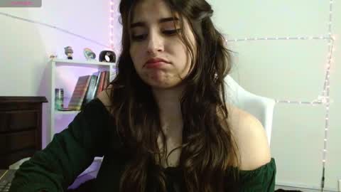 Snapshot of tami_ramirez__ chatting on 02-21-25, 10:37 Tami online show from 02-21-25, 10:37