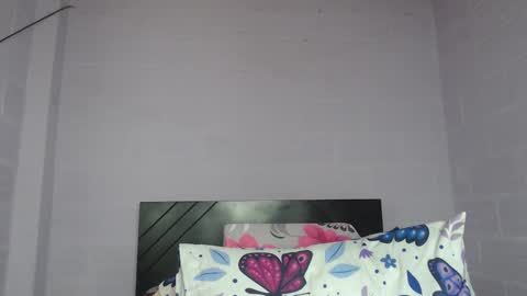 Snapshot of tami_vega chatting on 02-22-25, 02:30 Tamy Vega online show from 02-22-25, 02:30